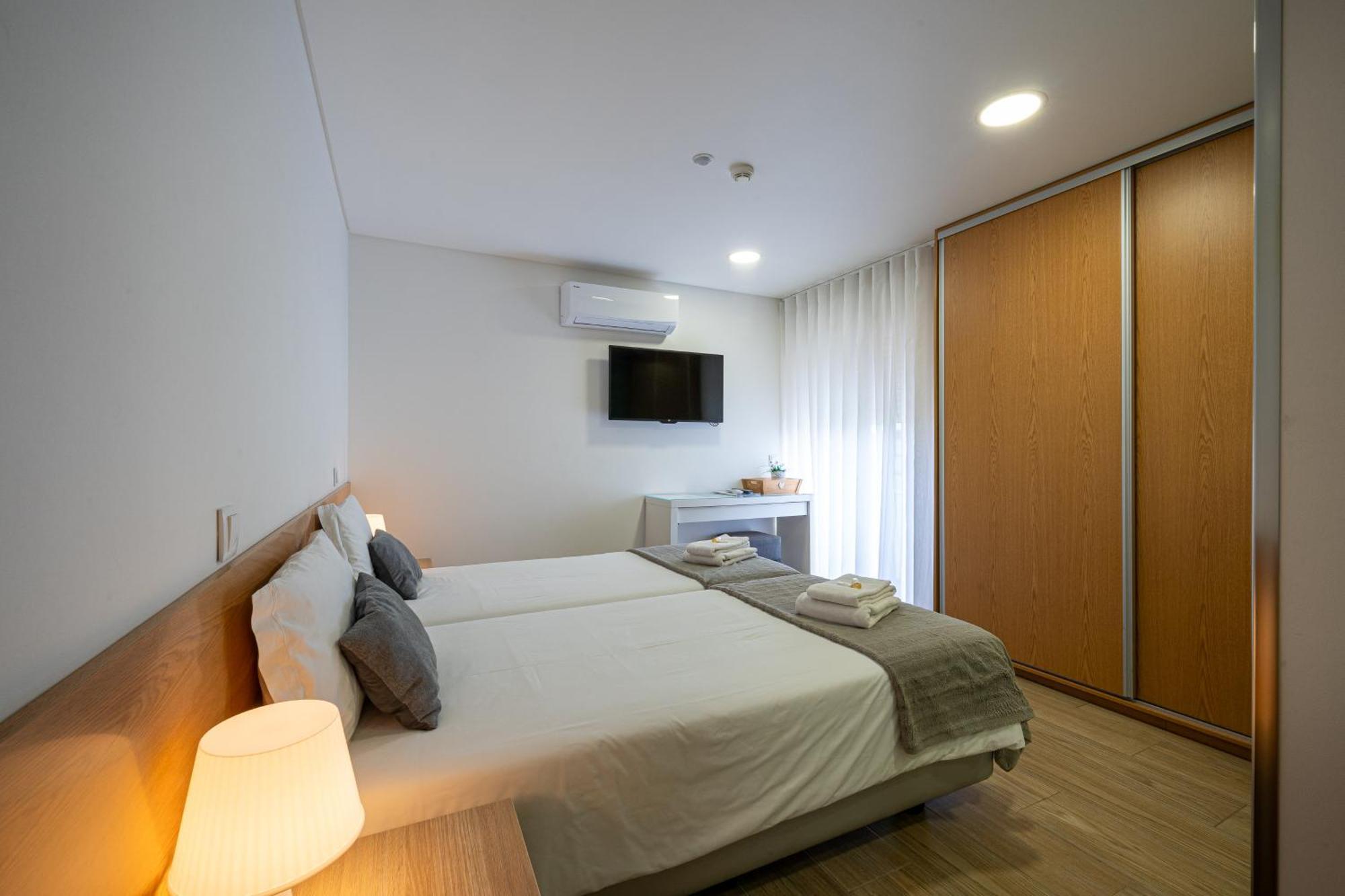 Central Suites 3 São João da Madeira Exterior foto